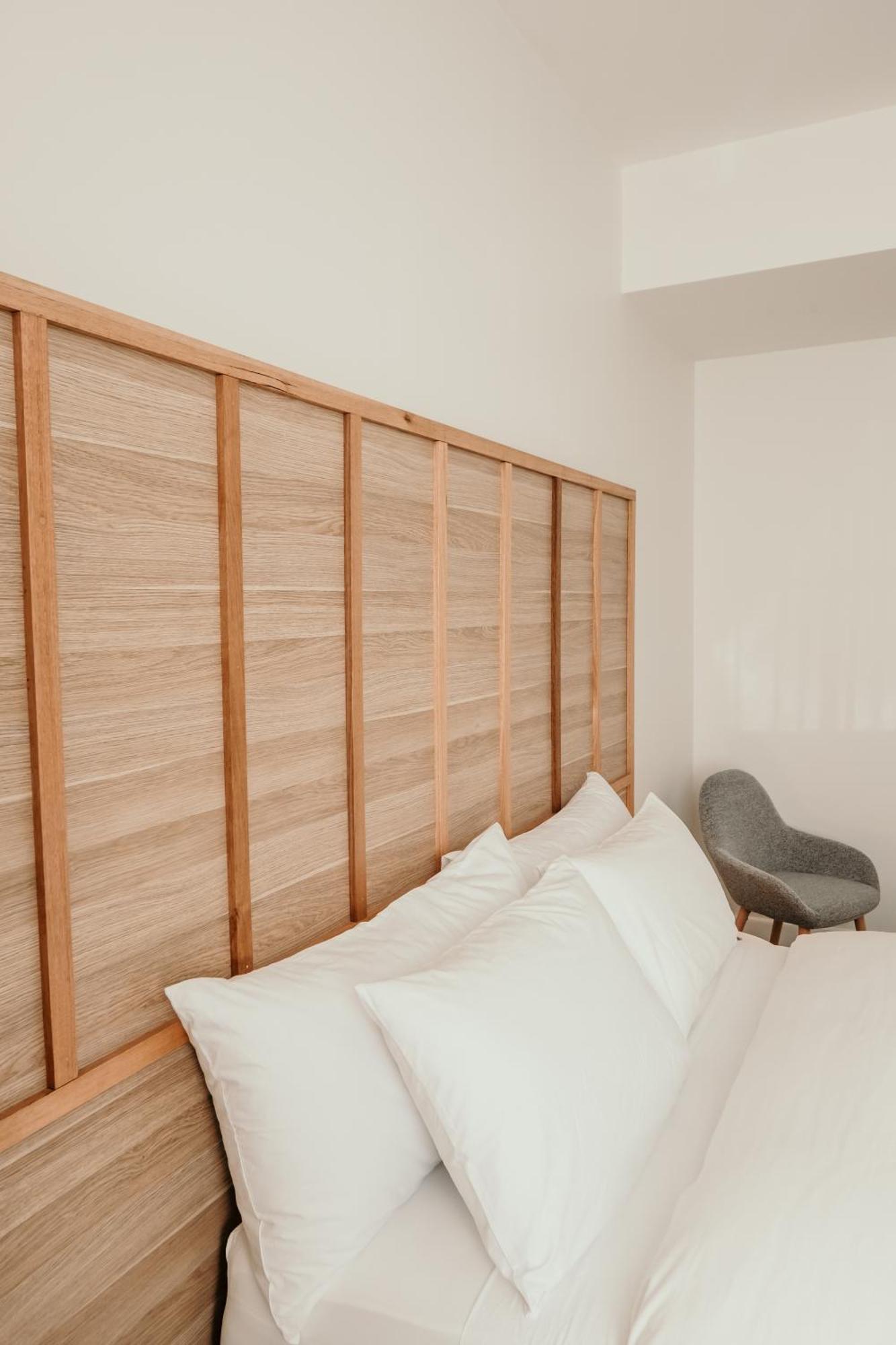 The Oak & Anchor Hotel Port Fairy Buitenkant foto A headboard