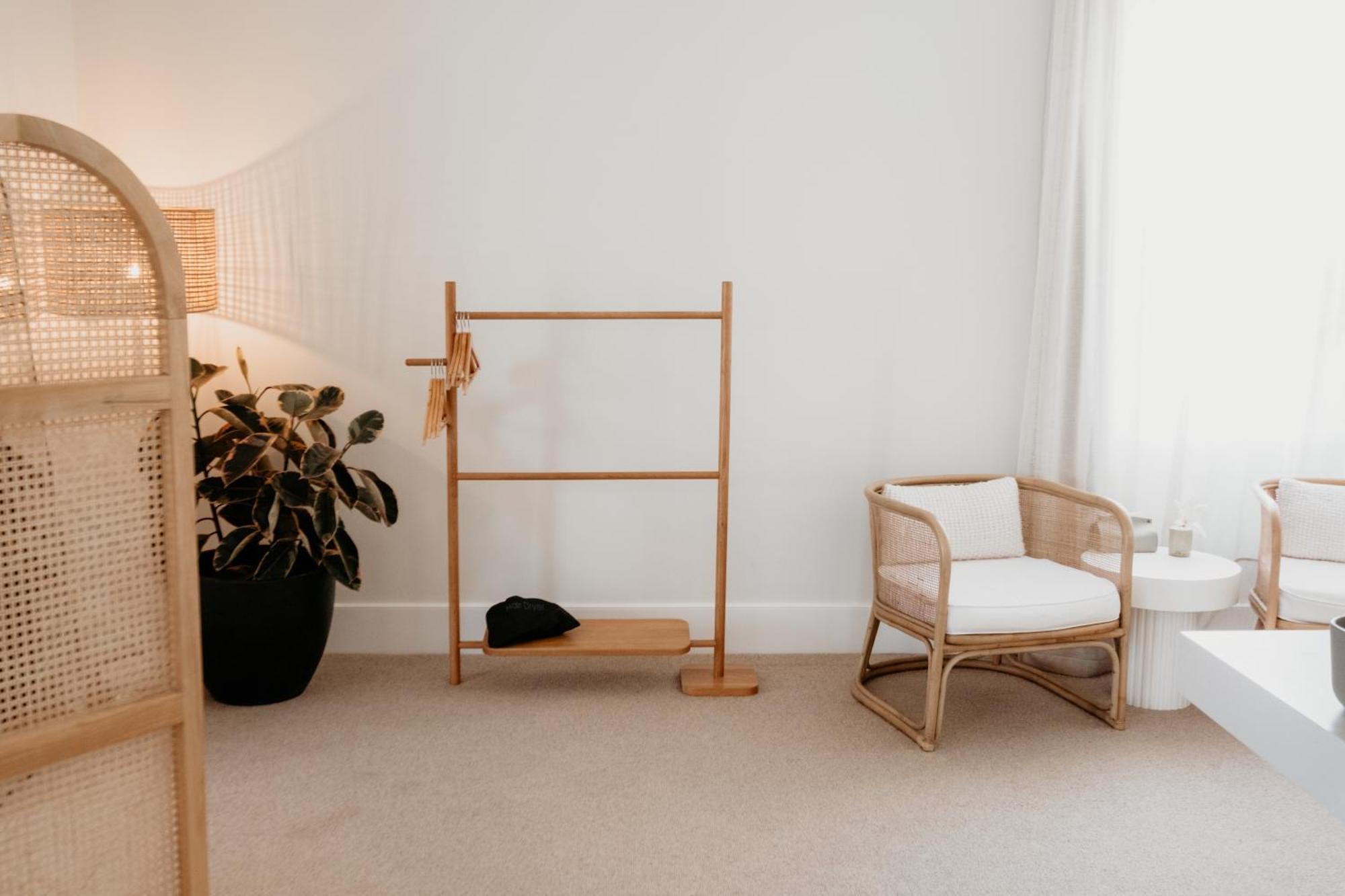The Oak & Anchor Hotel Port Fairy Buitenkant foto A room with a carpet